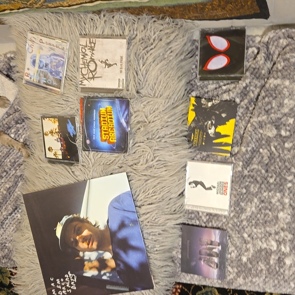 Bad broken empty scratched cd lot